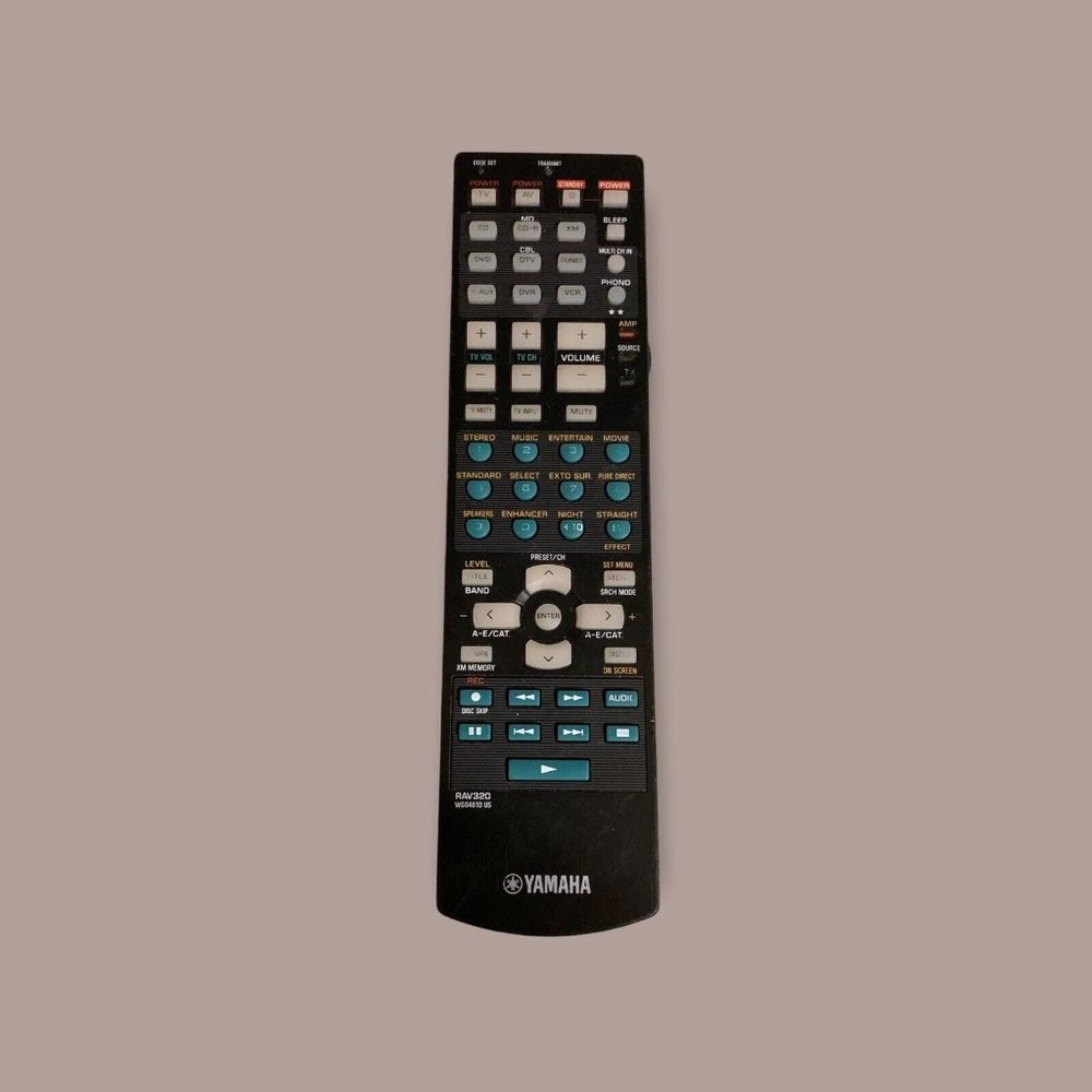 YAMAHA RAV320 WG64610 US Remote Control Vintage Black (Cleaned) (Tested) (Works)